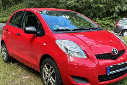 Toyota Yaris 80.000 km 5.750 &euro; Buxtehude 21614