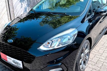 Ford Fiesta 94.000 km 9.900 &euro; Neumünster 24536