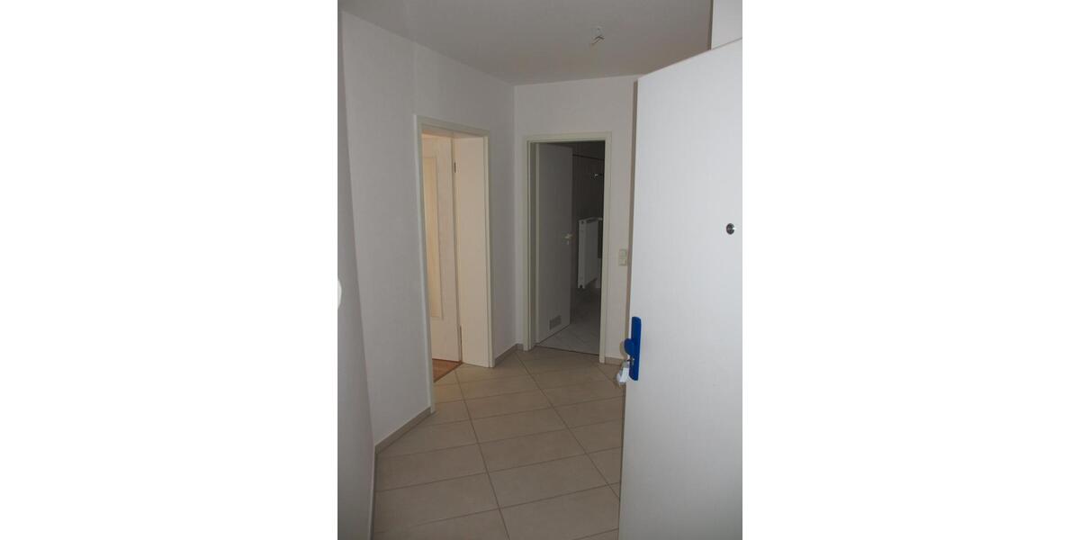 Etagenwohnung Plauen Bahnhofsvorstadt - 2 Zimmer, 72 m&sup2;, 360&euro; | Angebot:26548295