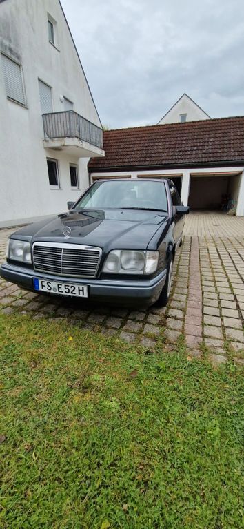 Mercedes-Benz 300 100.800 km 19.000 € Hallbergmoos 85399