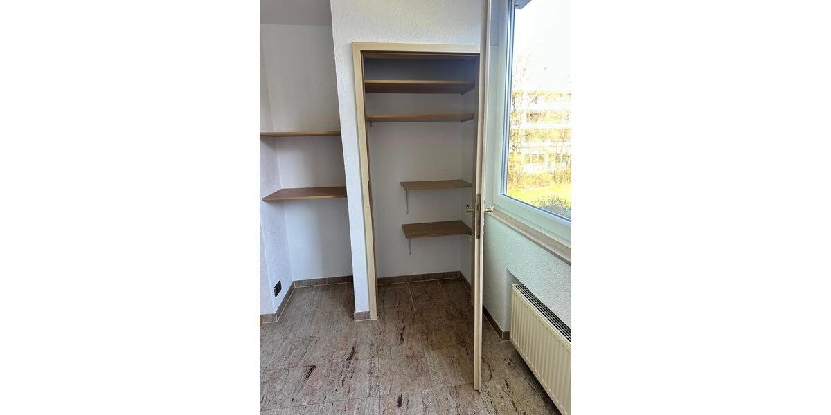 Etagenwohnung Villingen-Schwenningen Schwenningen - 4.5 Zimmer, 103 m&sup2;, 250.000&euro; | Angebot:26384547