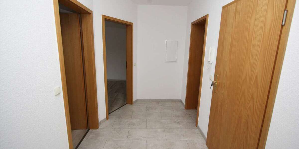 Gemütliche 2-Zimmer-Wohnung Nähe Stadtzentrum von Pößneck - Etagenwohnung Pößneck | Angebot:25182083