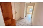 Helle ruhige 2-3 Zimmerwohnung mit Balkon + Garage