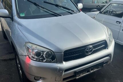 Toyota RAV 4 260.000 km 4.890 &euro; Wielenbach 82407
