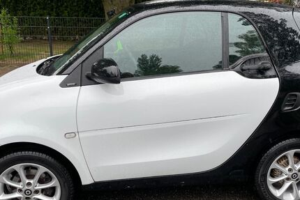Smart ForTwo 96.000 km 6.500 &euro; Hamburg 22303