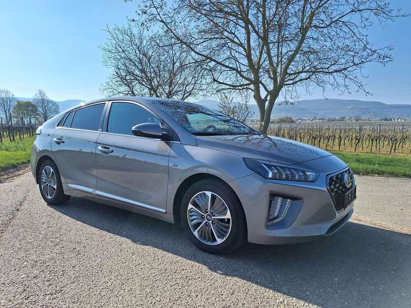 IONIQ