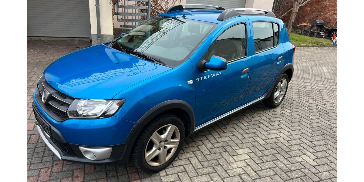 Dacia Sandero 199.000 km 5.999 &euro; Dresden 01139