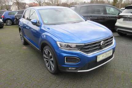 VW T-Roc Sport 1.5 TSI DSG NAVI LED ALU 19 ASSIST APS