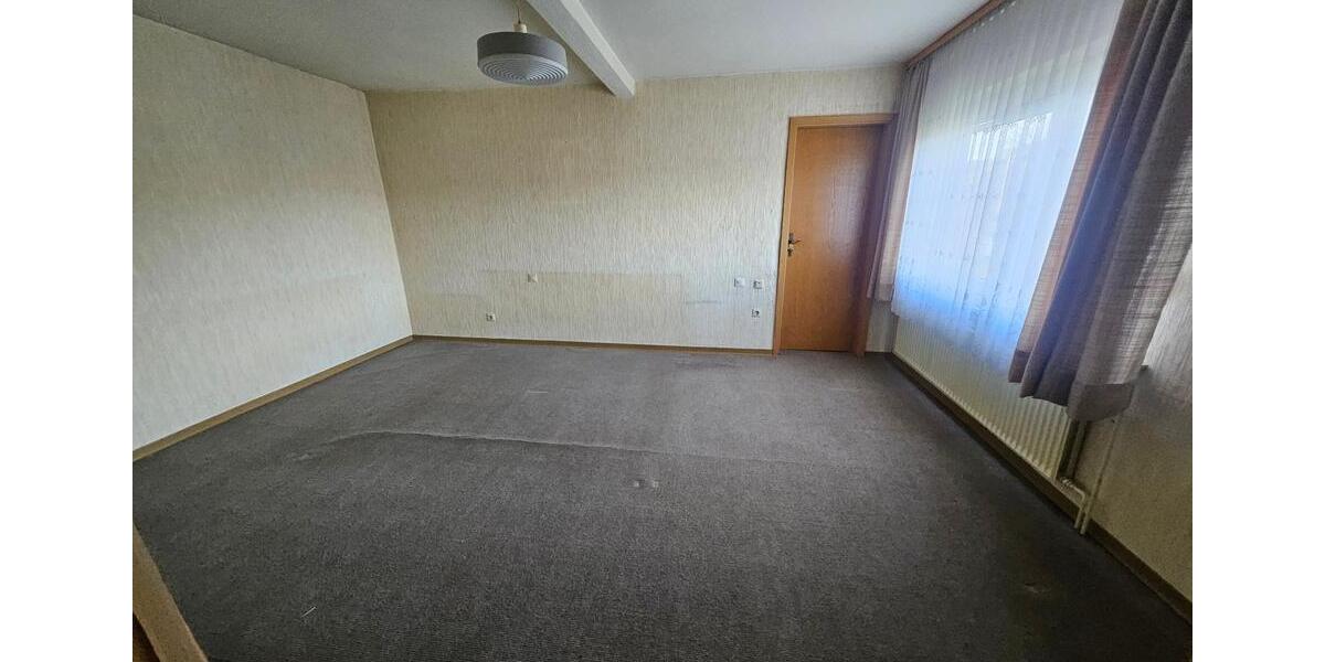 Einfamilienhaus Eschenburg - 6 Zimmer, 110 m&sup2;, 850&euro; | Angebot:26406902