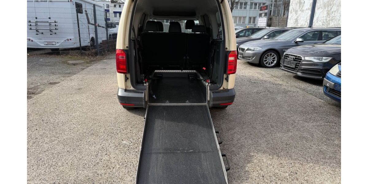VW Caddy 368.000 km 7.999 &euro; Hamburg 22047