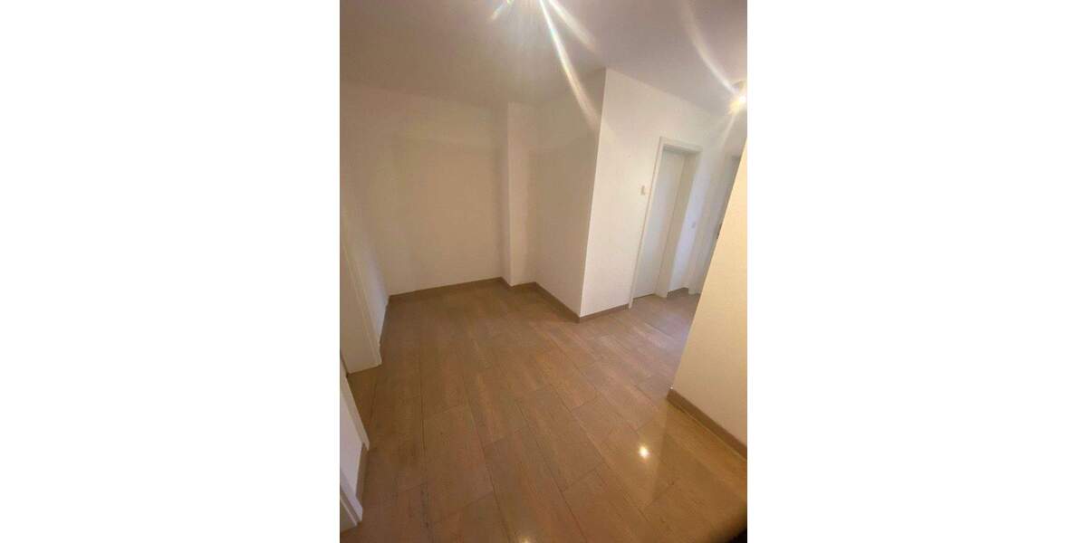 Reihenmittelhaus Aue - 5 Zimmer, 130 m&sup2;, 330.000&euro; | Angebot:25771065