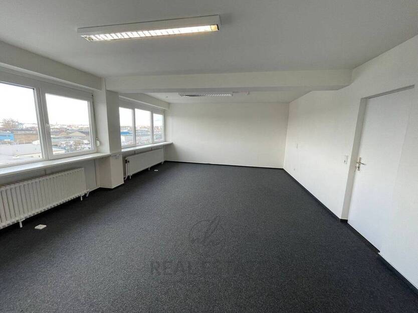 Heller 50 m² Büroraum in Hamburg-Rothenburgsort