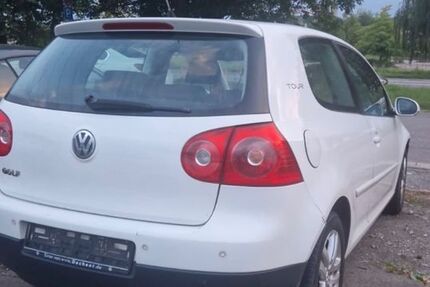 VW Golf 220.000 km 1.450 &euro; Dillingen 66763