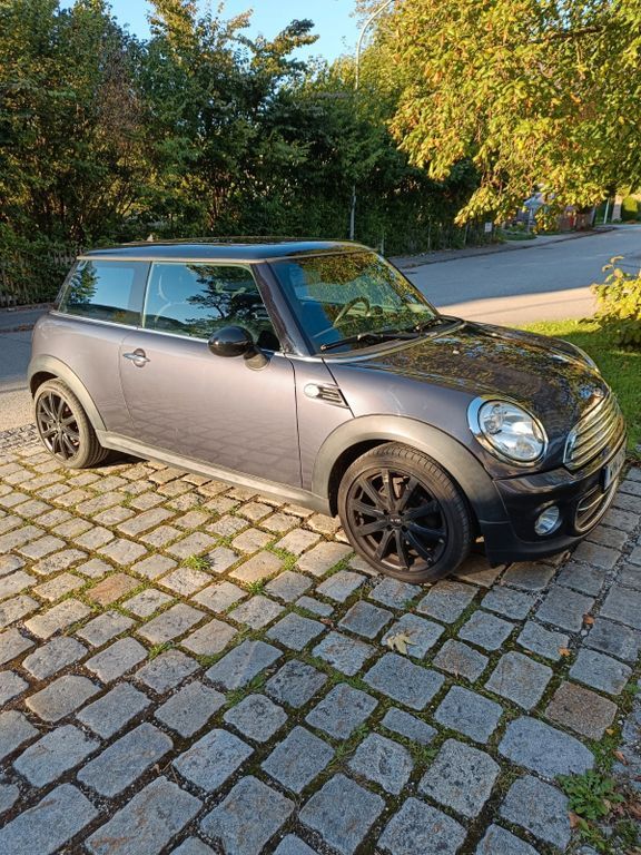 Mini Cooper 164.000 km 5.800 € Bernried 82347
