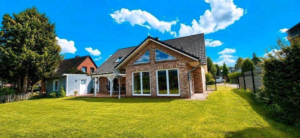 Einfamilienhaus Schafflund - 7.5 Zimmer, 215 m&sup2;, 495.000&euro; | Angebot:27153461
