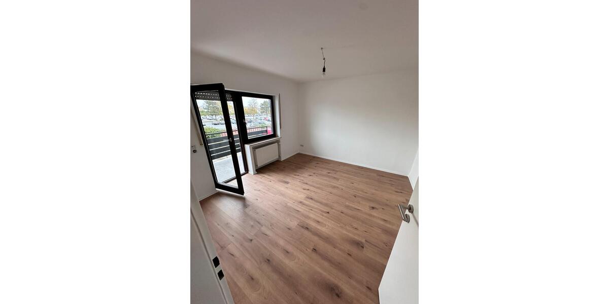 Reihenhaus Lippstadt Overhagen - 7 Zimmer, 101 m&sup2;, 1.650&euro; | Angebot:26443114