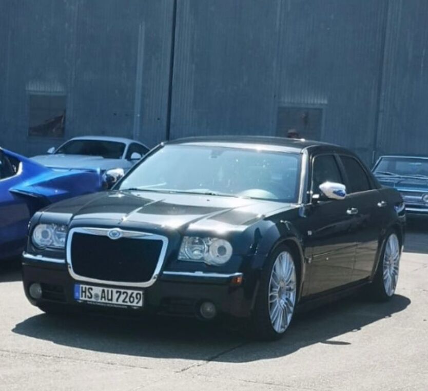 300C