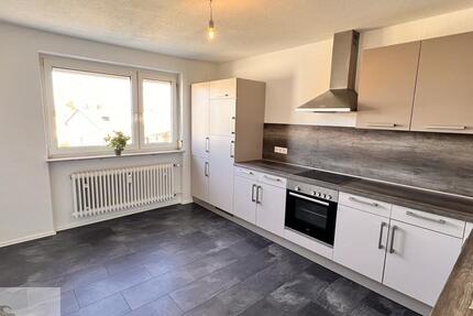 Coole 2 - Zimmer - Wohnung mit Balkon, Stellplatz, genau das richtige für Singles, Paare und für Sie 2 zimmer