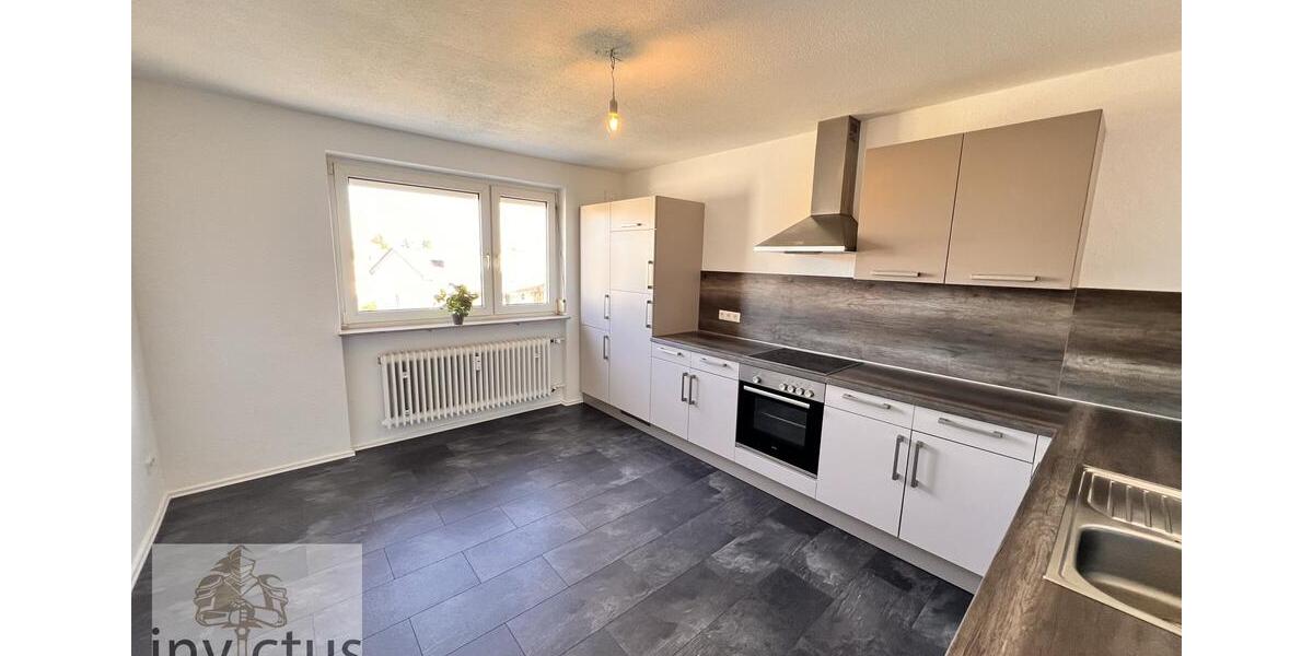 Coole 2 - Zimmer - Wohnung mit Balkon, Stellplatz, genau das richtige für Singles, Paare und für Sie 2 zimmer