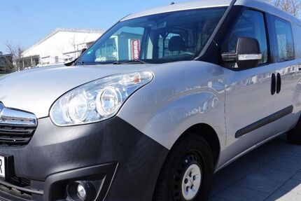 Opel Combo 98.000 km 8.550 &euro; Fürstenfeldbruck 82256