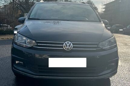 VW Touran 150.000 km 16.500 &euro; Wiesbaden 65187