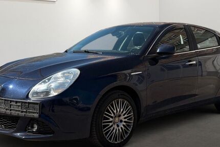Alfa Romeo Giulietta 160.687 km 2.799 &euro; Berlin 12681