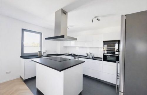 Hochwertige 4-Zimmer-Wohnung in 81245 München (ID 1600) - Dachgeschoßwohnung München München | Angebot:26512099