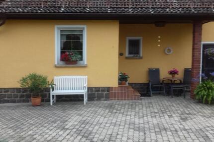 Idyllisches Wohnen - Gemütliche DHH mit Garten 3.5 zimmer