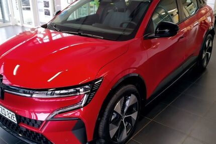 Renault Megane E-TECH 12.500 km 28.990 &euro; Löbau 02708