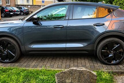 Volvo EC40 15.000 km 46.500 &euro; Köln 50735
