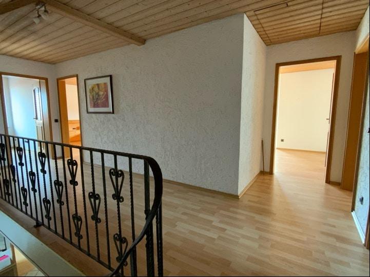 Einfamilienhaus Manching - 6 Zimmer, 190 m&sup2;, 1.500&euro; | Angebot:24849904