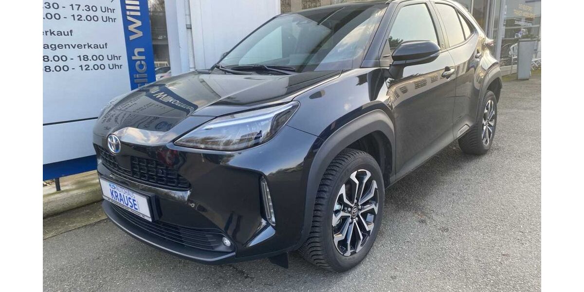 Toyota Yaris Cross 11.490 km 25.750 &euro; Petershagen 32469