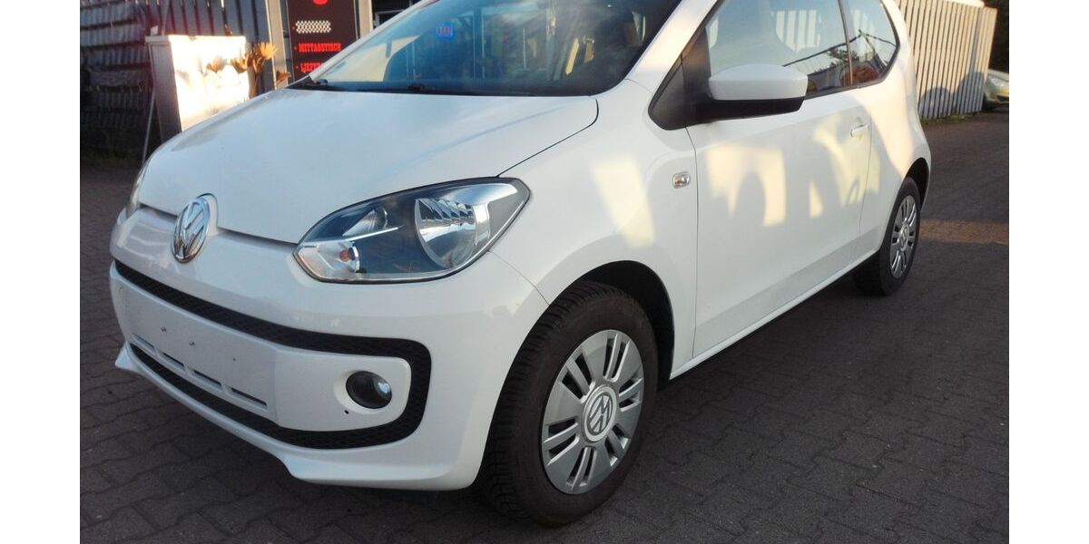 VW up! 99.000 km 3.750 &euro; Boizenburg 19258