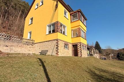 Haus Pößneck - 7 Zimmer, 170 m&sup2;, 160.000&euro; | Angebot:25304506