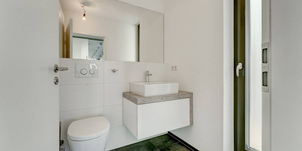 Einfamilienhaus Hüfingen - 8 Zimmer, 222 m&sup2;, 990.000&euro; | Angebot:26277783