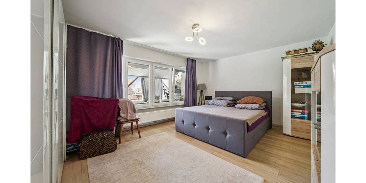 Mehrfamilienhaus, Wohnhaus Friedrichshafen - 6 Zimmer, 197 m&sup2;, 915.000&euro; | Angebot:26358890