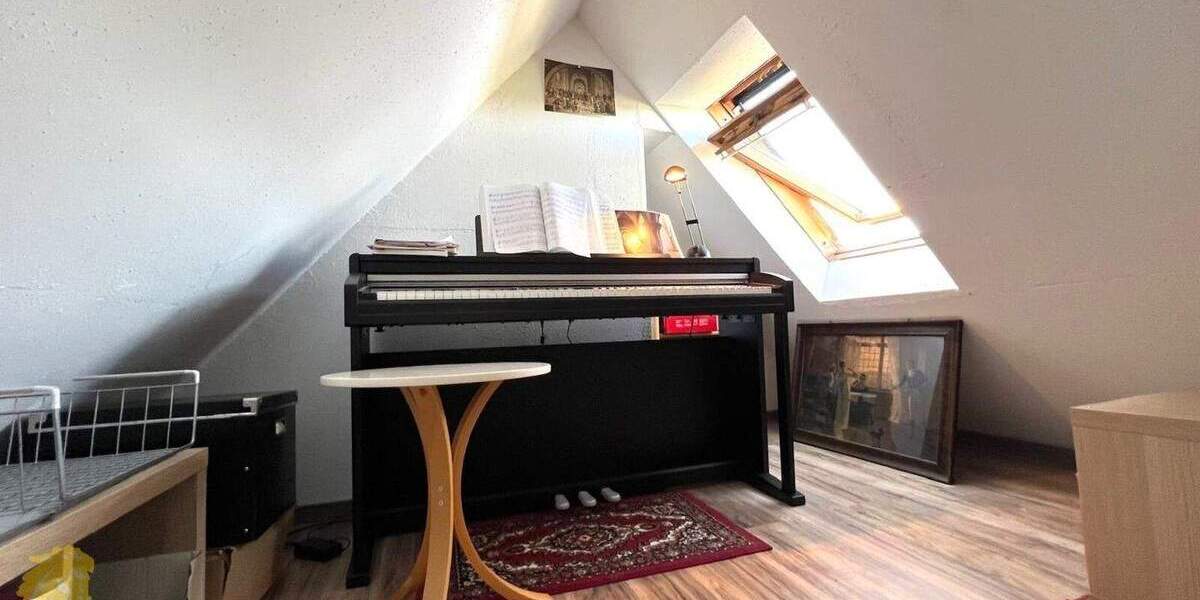 Etagenwohnung Weißwasser /O.L. O.L. - 2 Zimmer, 58 m&sup2;, 43.000&euro; | Angebot:25701086