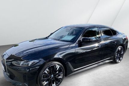 BMW i4 8.184 km 49.960 &euro; Bremerhaven 27572