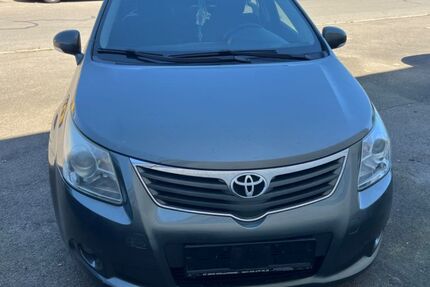 Toyota Avensis 242.890 km 1.490 &euro; Baienfurt 88255