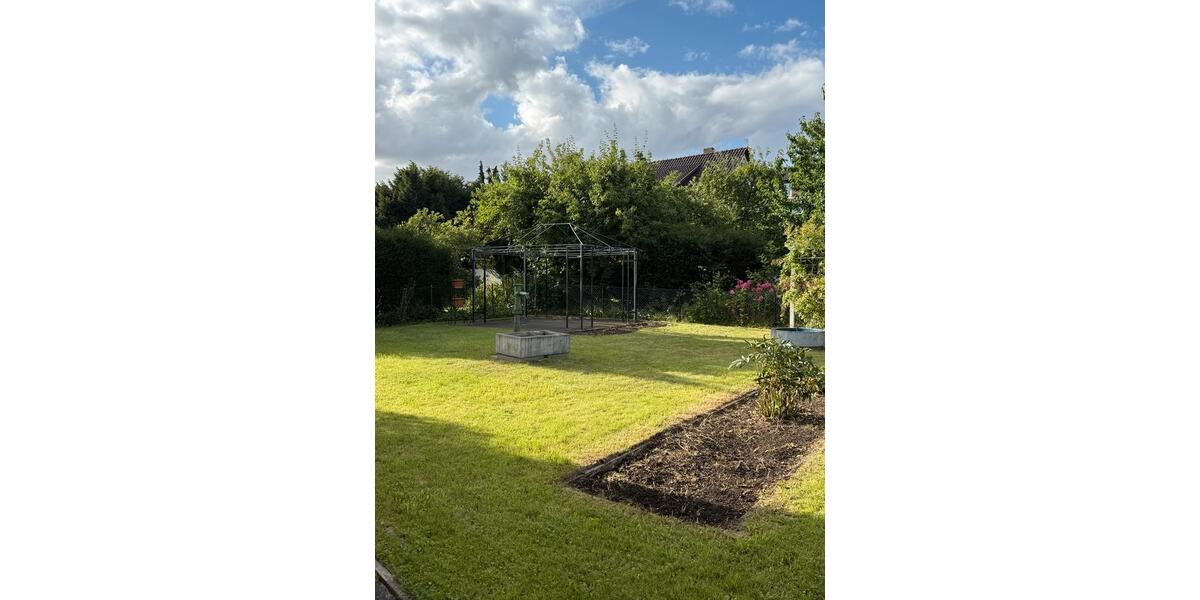 Einfamilienhaus Bad Pyrmont - 6 Zimmer, 160 m&sup2;, 175.000&euro; | Angebot:27084196