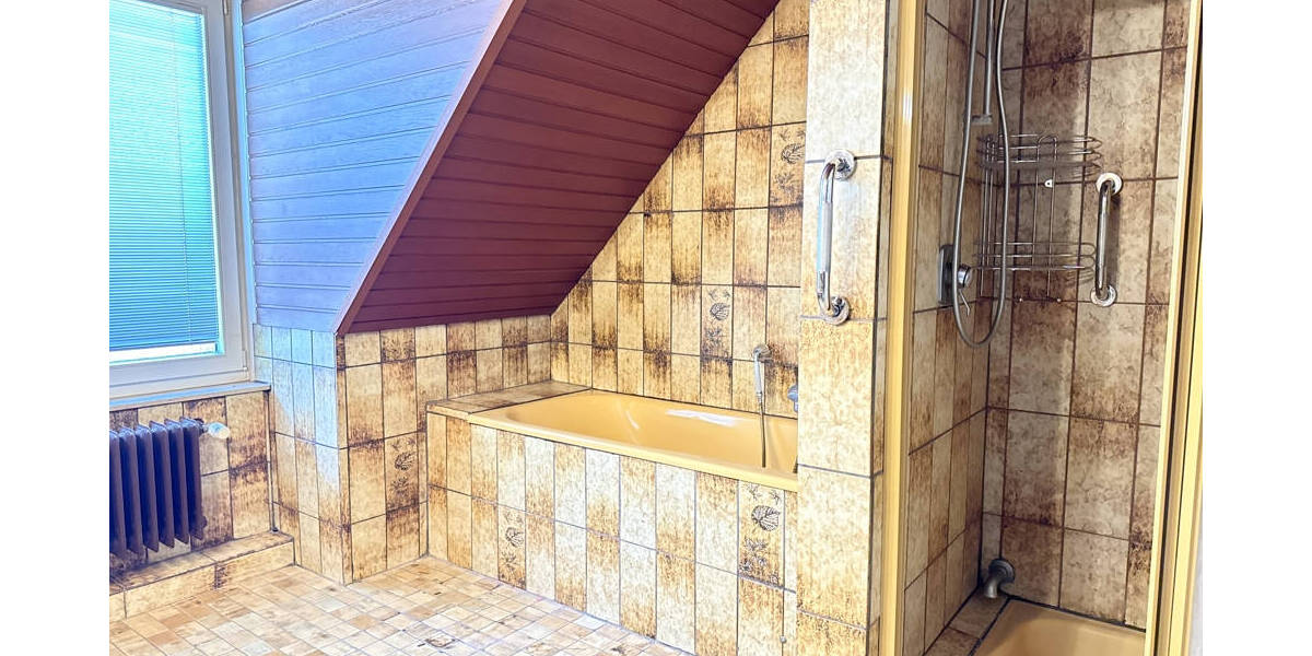 Reihenmittelhaus Wedel - 5 Zimmer, 132 m&sup2;, 455.000&euro; | Angebot:25736875