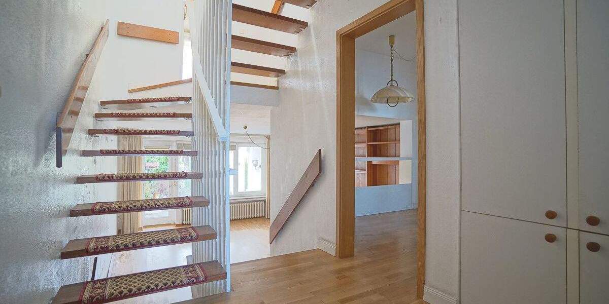Reihenmittelhaus Bremerhaven Lehe - 4 Zimmer, 95 m&sup2;, 199.000&euro; | Angebot:25834542