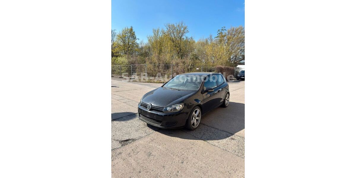 VW Golf 191.541 km 3.599 &euro; Berlin 13156