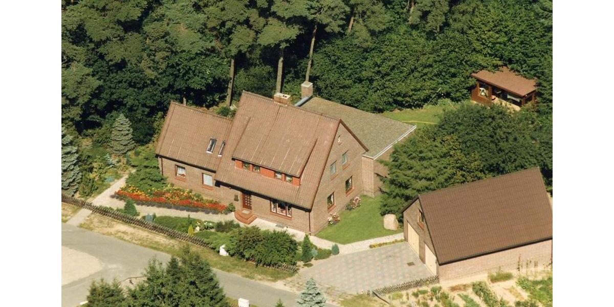 Einfamilienhaus Südheide - 12 Zimmer, 155 m&sup2;, 200.000&euro; | Angebot:27095925