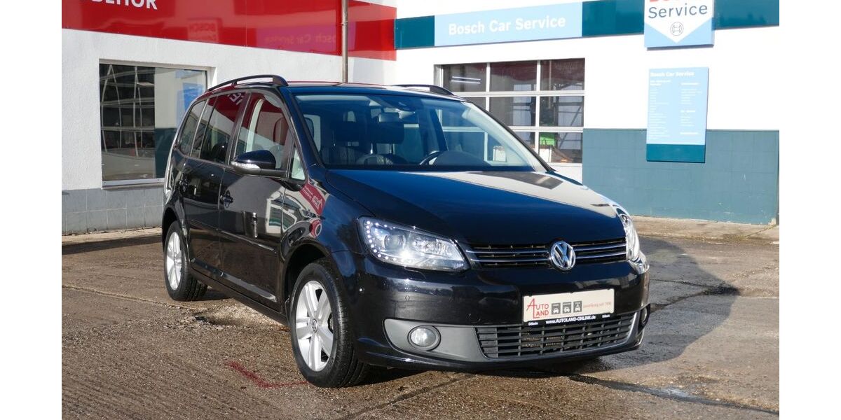 VW Touran 136.000 km 11.990 &euro; Döbeln 04720