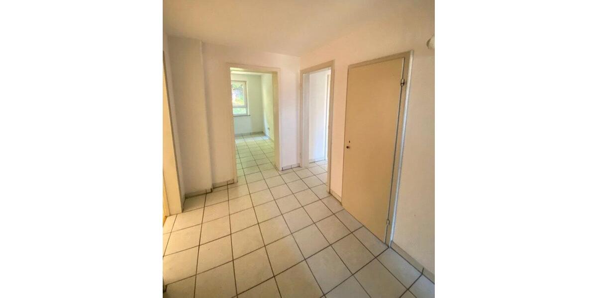Etagenwohnung Saarbrücken St. Arnual - 4 Zimmer, 98 m&sup2;, 195.000&euro; | Angebot:27126705