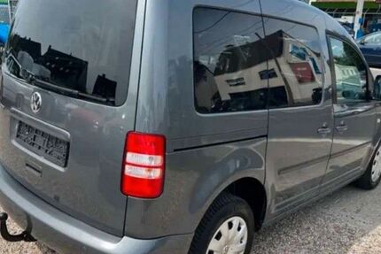 VW Caddy 180.000 km 7.200 &euro; Wiesbaden 65197