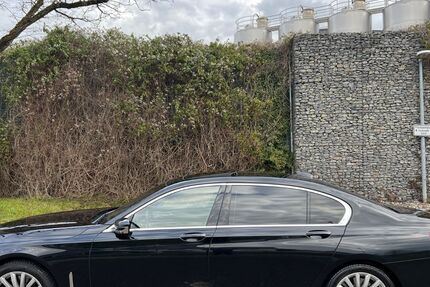 BMW 740 144.000 km 53.800 &euro; Ehningen bei Böblingen 71139