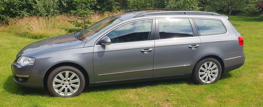 VW Passat Variant 303.000 km 1.999 &euro; Zetel 26340