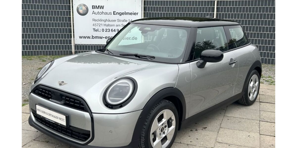 Mini Cooper C 5.560 km 24.890 € Haltern am See 45721
